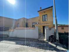 Foto IMMOBILI-IMMOBILE RESIDENZIALE-Via fratelli cervi, 77