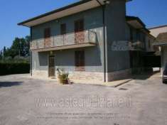 Foto IMMOBILI-IMMOBILE RESIDENZIALE-Via frittola