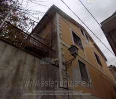 Foto IMMOBILI-IMMOBILE RESIDENZIALE-Via italia, 21