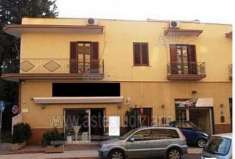 Foto IMMOBILI-IMMOBILE RESIDENZIALE-Via lecce 112
