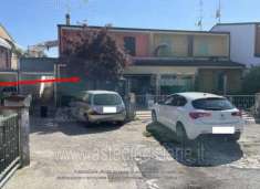 Foto IMMOBILI-IMMOBILE RESIDENZIALE-Via leopardi giacono n 58/d