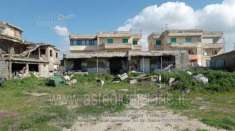 Foto IMMOBILI-IMMOBILE RESIDENZIALE-Via licola mare n.75