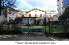 Foto IMMOBILI-IMMOBILE RESIDENZIALE-Via lucio apuleio n. 10
