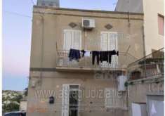 Foto IMMOBILI-IMMOBILE RESIDENZIALE-Via parini, 48