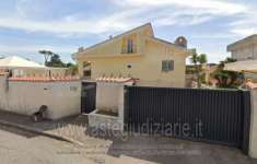 Foto IMMOBILI-IMMOBILE RESIDENZIALE-Via passo della cisa, 10, 00048 nettuno rm, italia