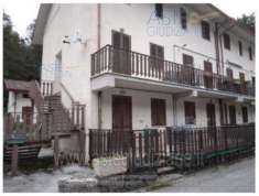 Foto IMMOBILI-IMMOBILE RESIDENZIALE-Via pian delle scagne