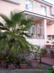 Foto IMMOBILI-IMMOBILE RESIDENZIALE-Via porto carrara, 6