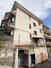 Foto IMMOBILI-IMMOBILE RESIDENZIALE-Via regione siciliana, 9, 95030 mascalucia ct, italia