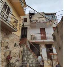 Foto IMMOBILI-IMMOBILE RESIDENZIALE-Via ripida n.6