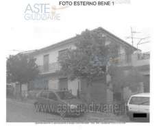 Foto IMMOBILI-IMMOBILE RESIDENZIALE-Via s. anatolio, 8, 65020 cugnoli pe, italia