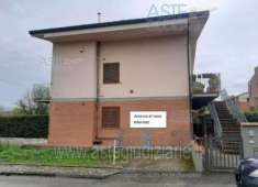 Foto IMMOBILI-IMMOBILE RESIDENZIALE-Via stefano tofanelli, 318 55100 lucca lu, italia