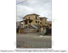 Foto IMMOBILI-IMMOBILE RESIDENZIALE-Via taglio delle cinque miglia, 110