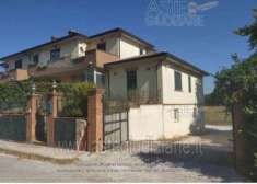 Foto IMMOBILI-IMMOBILE RESIDENZIALE-Via torino, 06035 grutti pg, italia