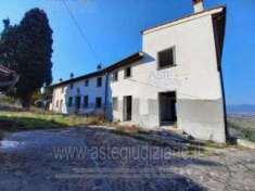 Foto IMMOBILI-IMMOBILE RESIDENZIALE-Via valle, 6, 59015 carmignano po, italia