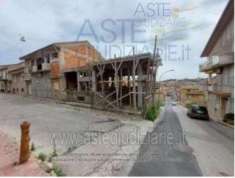 Foto IMMOBILI-IMMOBILE RESIDENZIALE-Via vercelli, via parma angolo via novara