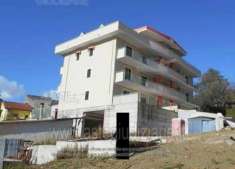 Foto IMMOBILI-IMMOBILE RESIDENZIALE-Via xx settembre snc