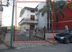 Foto IMMOBILI-IMMOBILE RESIDENZIALE-Viale della libert , 21