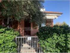 Foto IMMOBILI-IMMOBILE RESIDENZIALE-Viale toscana n. 51, in localit  santa maria in piterafitta