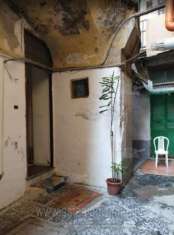 Foto IMMOBILI-IMMOBILE RESIDENZIALE-Vico santa caterina a formiello n.20