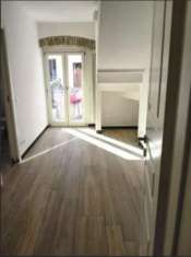 Foto Imperia P.M. via Cascione appartamento su 2 livelli completamente ristrutturato