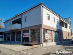 Foto In prossimit  a tutti i servizi necessari, ma allo stesso tempo in una zona riservata e molto tranquilla a pochi passi dal Villaggio Operaio di Crespi