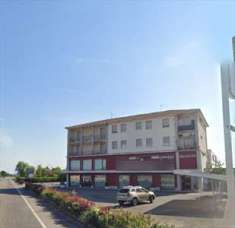 Foto in Vendita, 5,5 Locali, 108 mq, Sale
