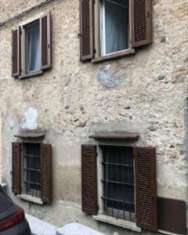Foto in Vendita, 5 Locali, 109 mq, Gazzada Schianno