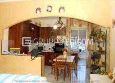 Foto in Vendita, 5 Locali, 143 mq, Crotone