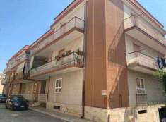 Foto in Vendita, 6 Locali, 150 mq, Canosa di Puglia