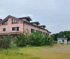 Foto in Vendita, pi di 6 Locali, 183 mq, Alessandria
