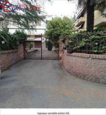 Foto in Vendita, pi di 6 Locali, 271,25 mq, Arezzo (Via Vittorio Ve