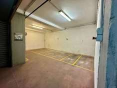 Foto IN VENDITA A PIAZZA GARIBALDI BOX AUTO 33mq