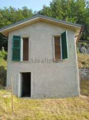 Foto in vendita a Tornolo