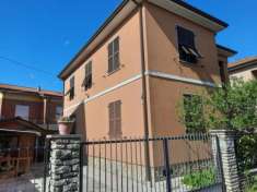 Foto Indipendente in vendita a Sarzana