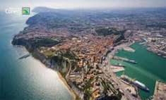 Foto Industriale in vendita a Ancona