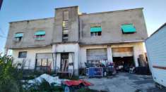 Foto Intero fabbricato