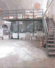 Foto Laboratori per arti e mestieri in vendita a Villa del Bosco - Rif. 3535254