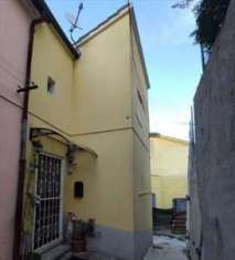 Foto Laboratorio in Vendita, 3 Locali, 86 mq, Ancona
