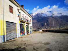 Foto Laboratorio in Vendita, pi di 6 Locali, 350 mq, Piedimulera