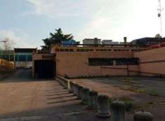 Foto Laboratorio in Vendita a Peschiera Borromeo