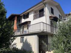 Foto Lesegno (CN), casa semindipendente con terreno