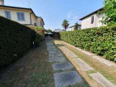 Foto LIDO DEGLI SCACCHI  VILLA IN QUADRIFAMILIARE CON AMPIO GIARDINO