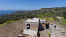 Foto Lipari Isole Eolie,-cod.ve 707- Pianoconte, localit  Varesana. Rustico in costr