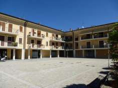 Foto Locale comm.le/Fondo in vendita a Cervaiolo - Montignoso 230 mq  Rif: 1177450