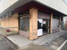 Foto Locale comm.le/Fondo in vendita a Pontedera 147 mq  Rif: 1347835