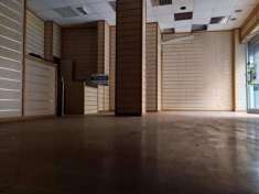 Foto Locale Commerciale - Roma . Rif.: 32308