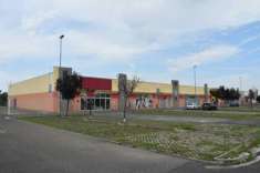 Foto Locale Commerciale - Voghera . Rif.: 2023221PV