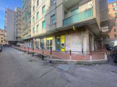 Foto LOCALE COMMERCIALE di 2 vani e di 100 mq (GENOVA - Sampierdarena) rif. Negozio a reddito Poste