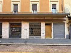 Foto Locale commerciale in affitto a Bologna, Santo Stefano