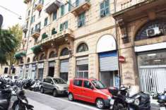 Foto Locale commerciale in vendita a Genova